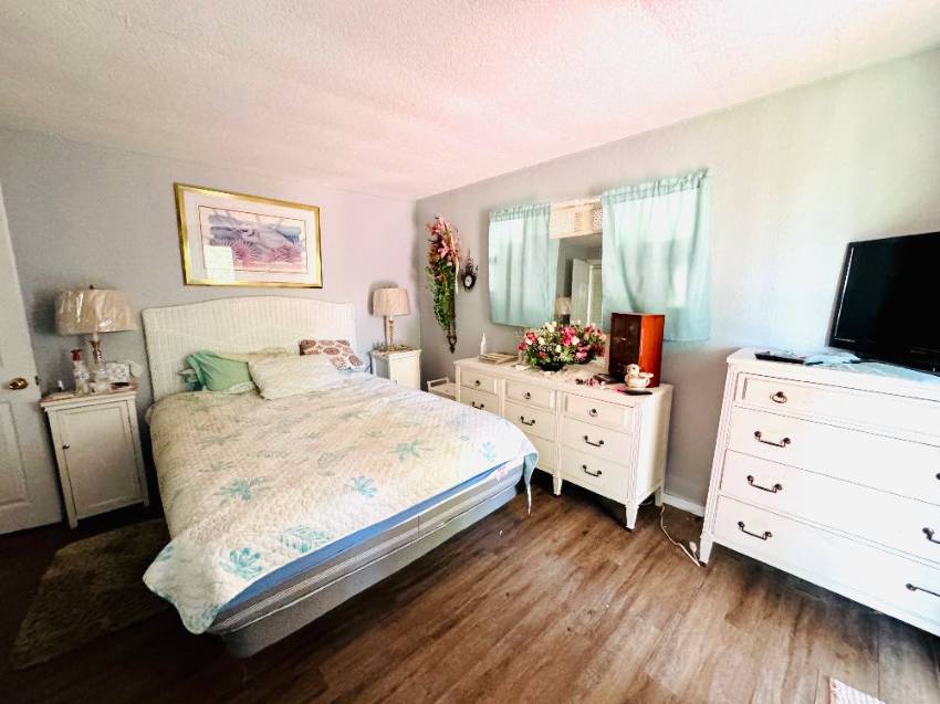 11 Henry Drive a Winter Haven, FL Mobile or Manufactured Home for Sale